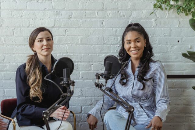 podcast maternité francophone-Baby journal