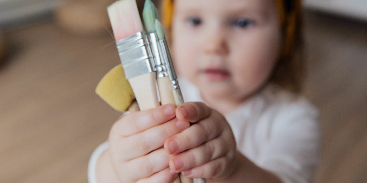 Sortie Culturelle avec un Bébé de 18 Mois : Idées et Lieux Adaptés