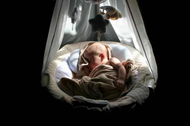 transat balancelle bébé comparatif-Baby journal